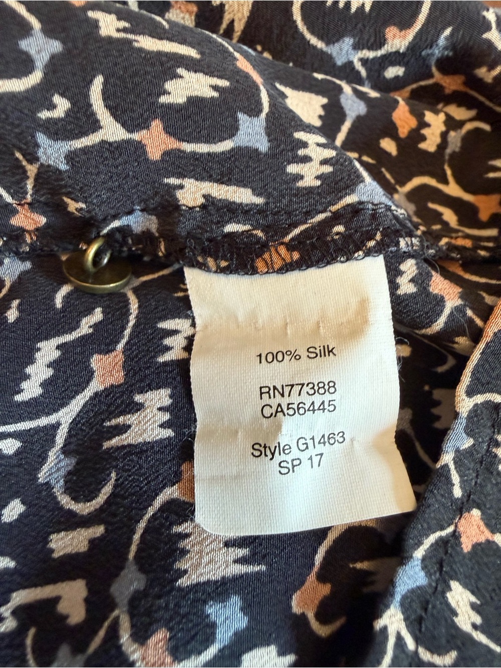 100% Silk Madewell Black Long-Sleeve Floral Peplum Tunic with Blush Accents - Picture 8 of 8